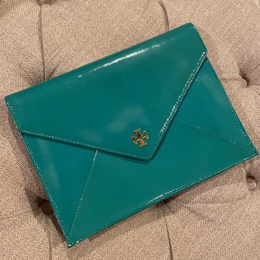 Tory Burch Robinson Envelope Clutch Bag
